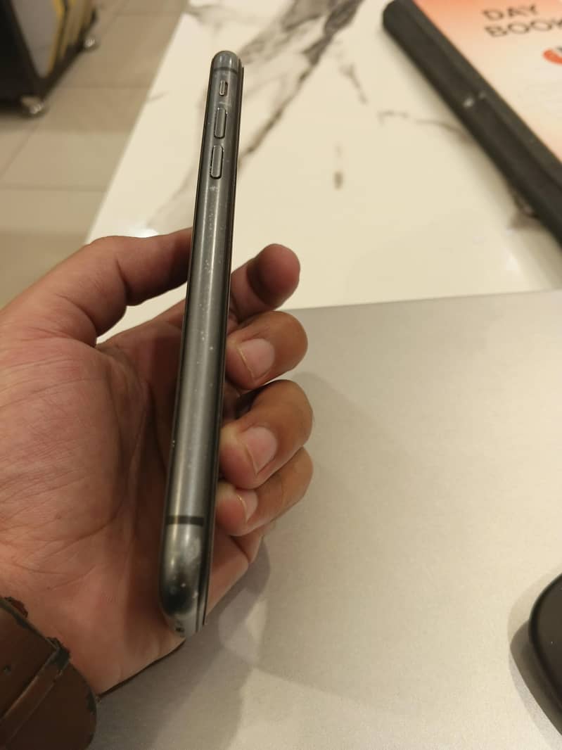 iphone 11 2