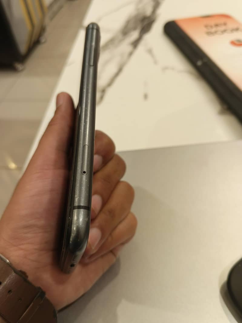 iphone 11 3