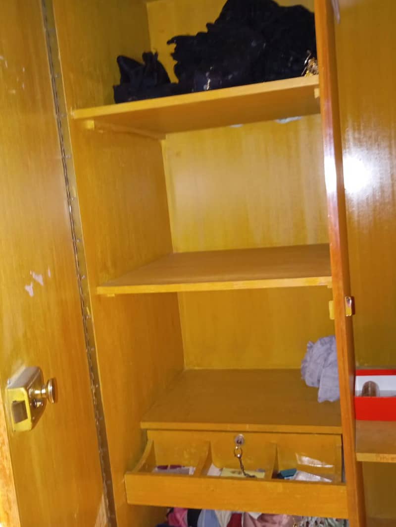 Almari computer table wardrobe cupboard 6