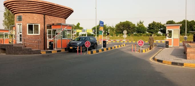 01 Kanal Prime Location Plot In E Block WAPDA City