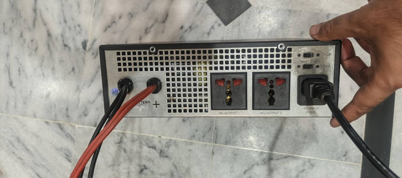 UPS 24v 2