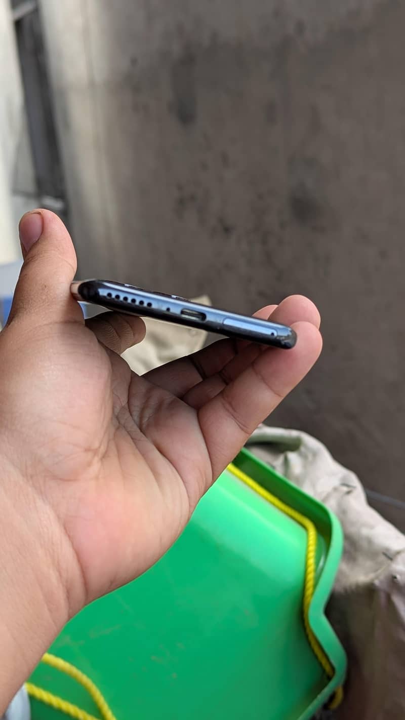 Redmi note 14pro 4