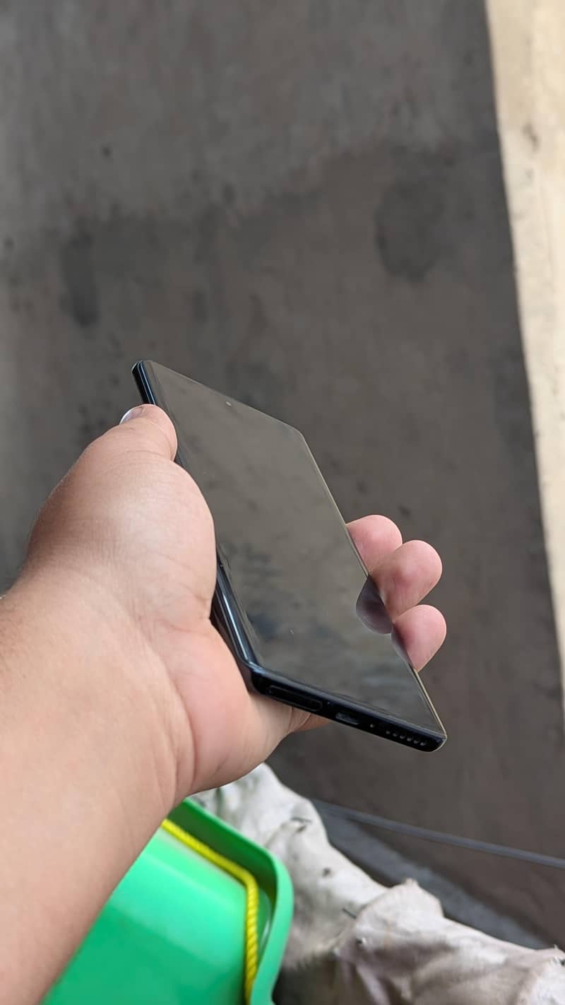 Redmi note 14pro 8
