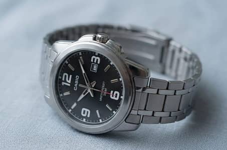 Casio Enticer MTP-1314D Black Dial - Mint Condition (Urgent Sale)