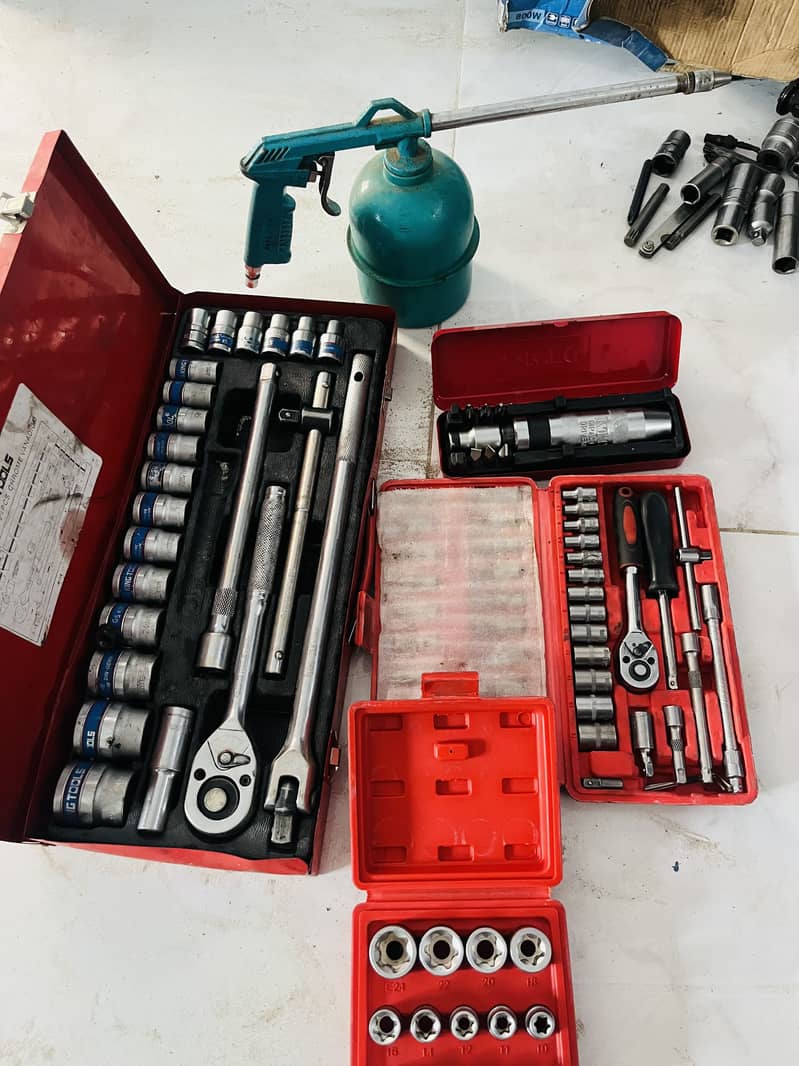Garage Tools 0