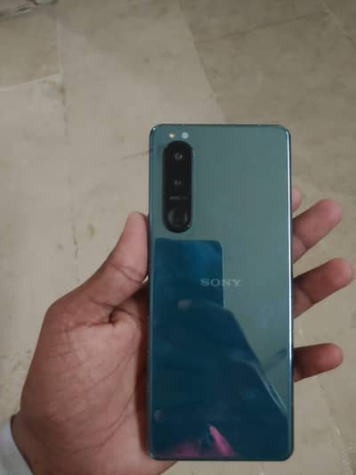 Sony expria 5 mark 3