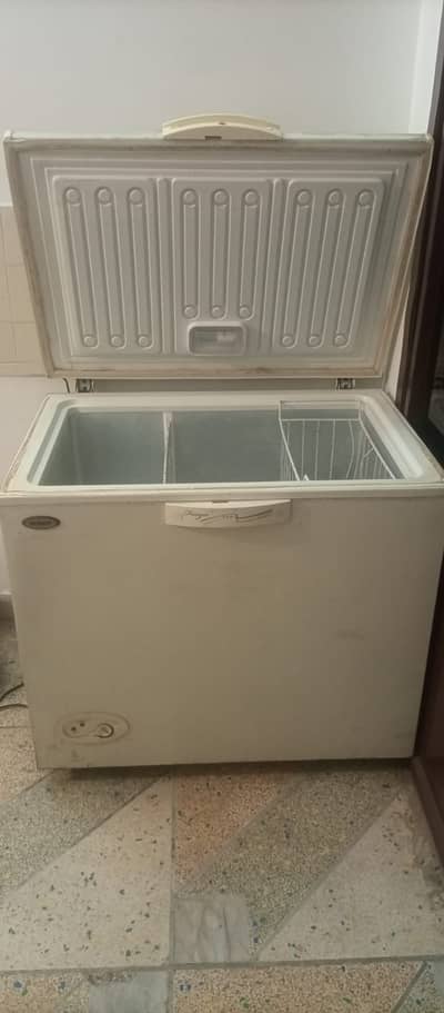 Waves 10 Cu Ft Single Door Deep Freezer