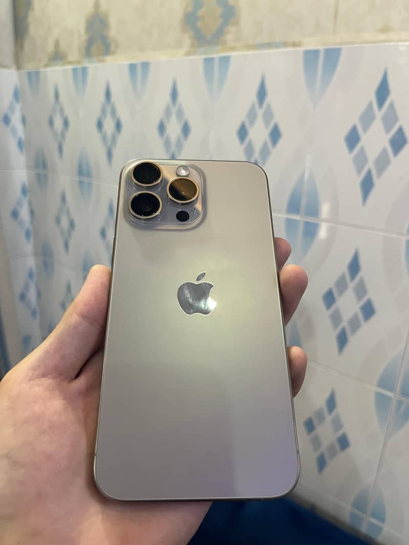 Iphone 15 Pro max 0