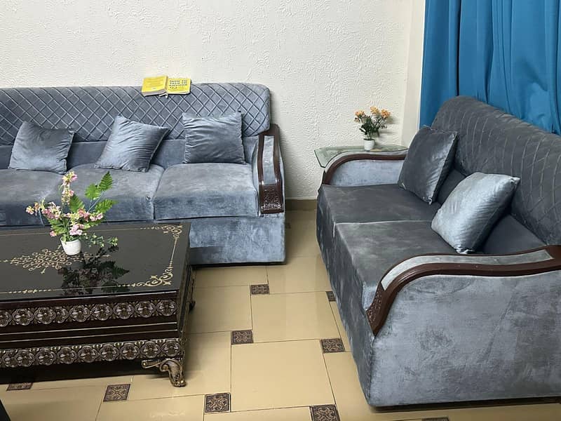 sofa set 0
