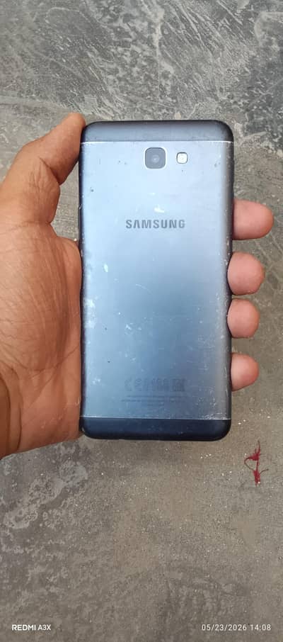 Samsung j5 prime only serious buyer contact mee