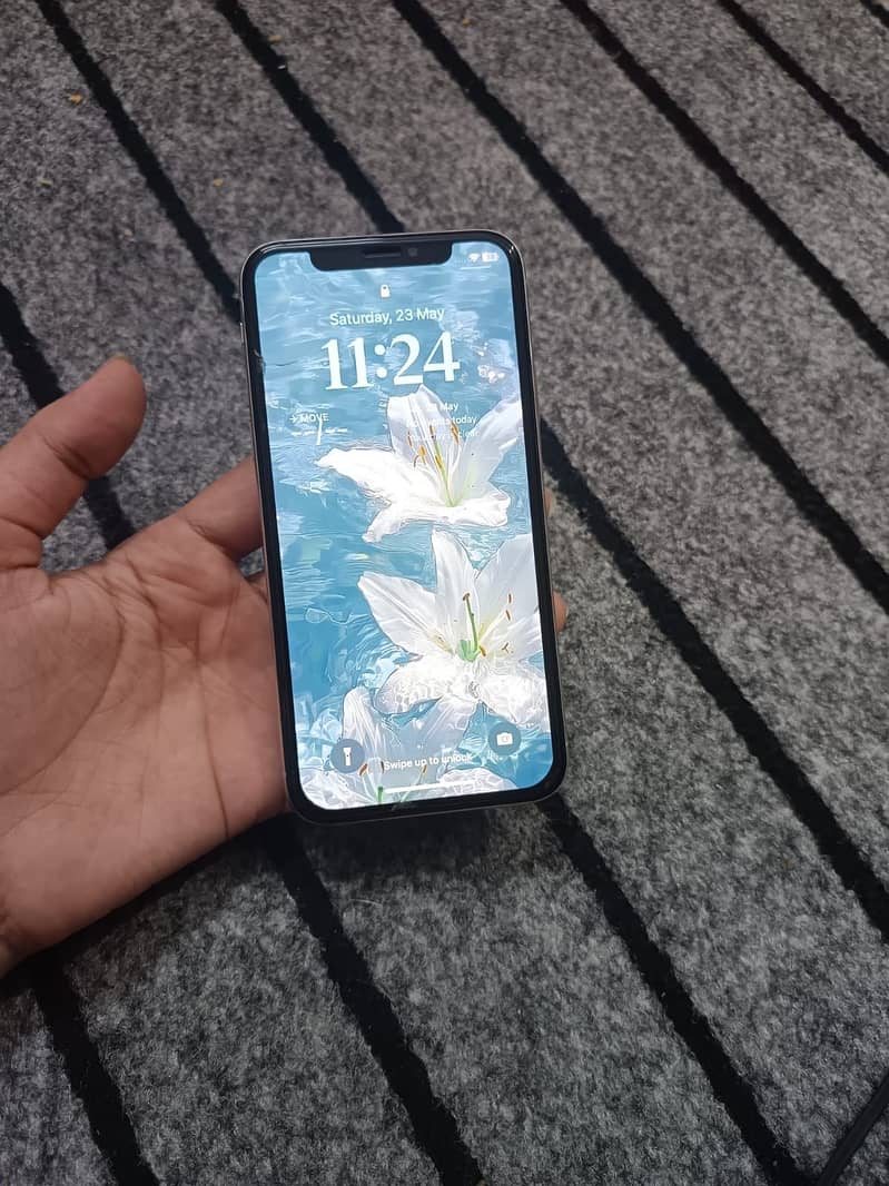 Apple iPhone X 1