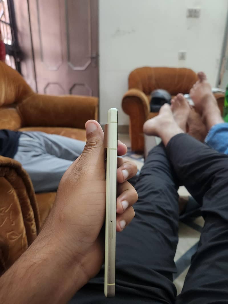 Google Pixel 7 3