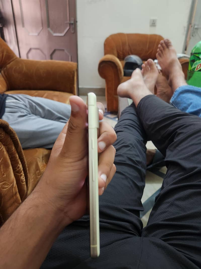 Google Pixel 7 5