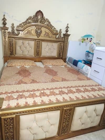 pur wooden king size bed/ double bed for sale
