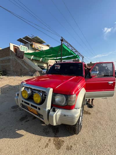 For sell Mustibishi pajeroOnly serious buyer can Msg