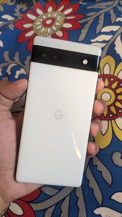 Google Pixel 6a – Excellent Condition