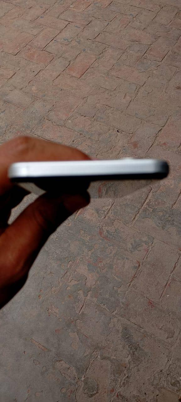 note 11 3