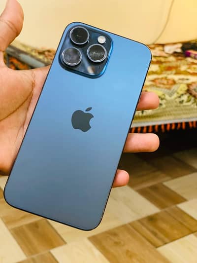 iPhone 15 pro max 256GB