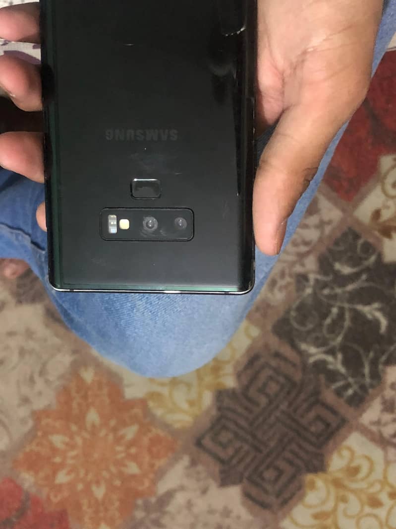 Samsung Mobile Note 9 3