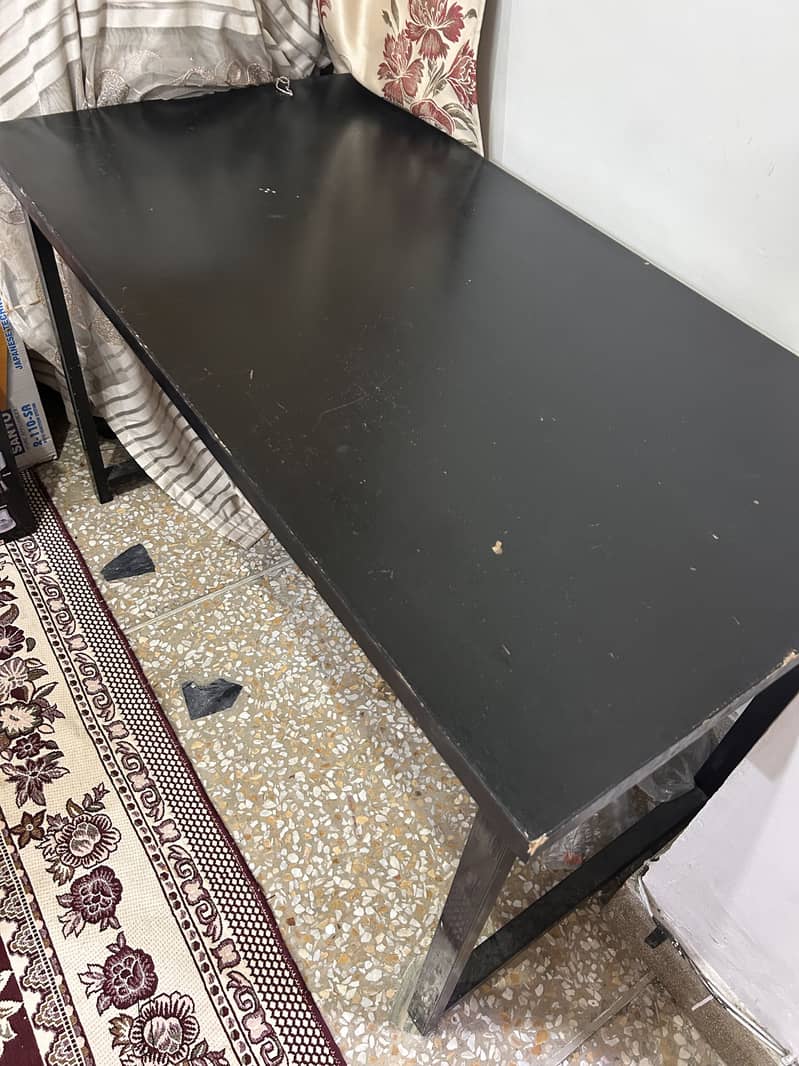 Computer Table 1