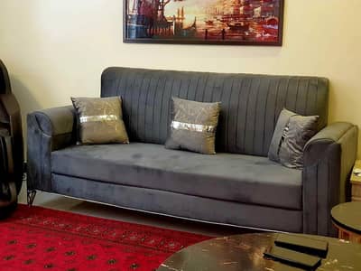 five seater sofa for sale in good conditon