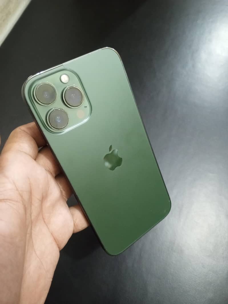 Iphone 13pro max 1