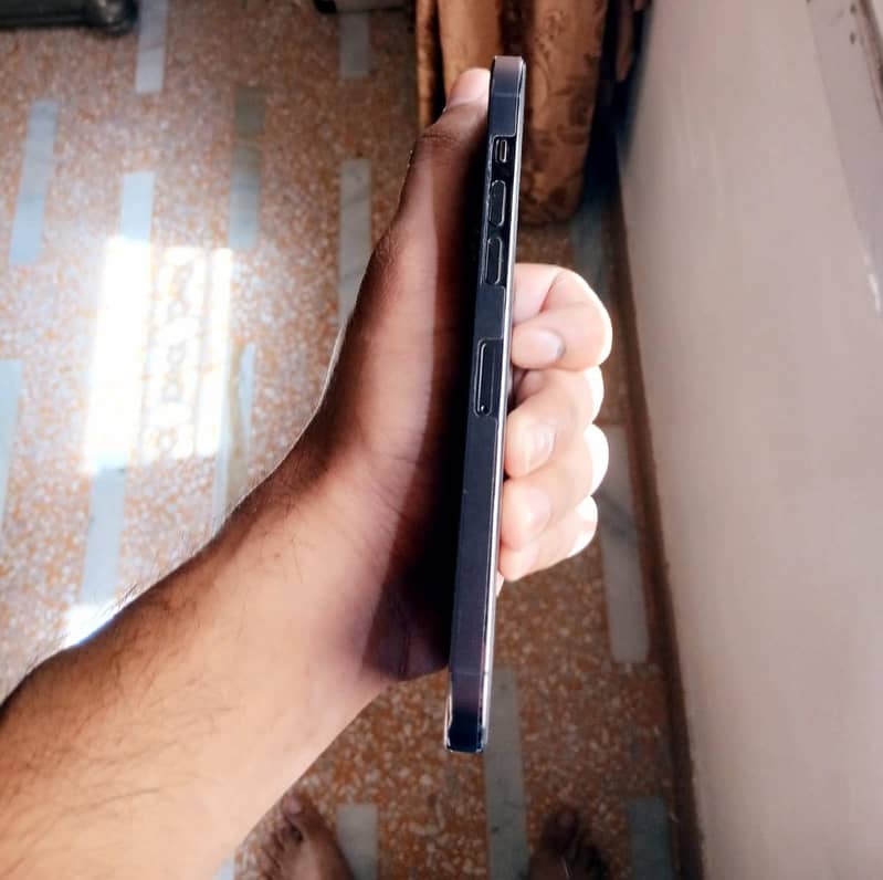 iphone 14 pro max 1