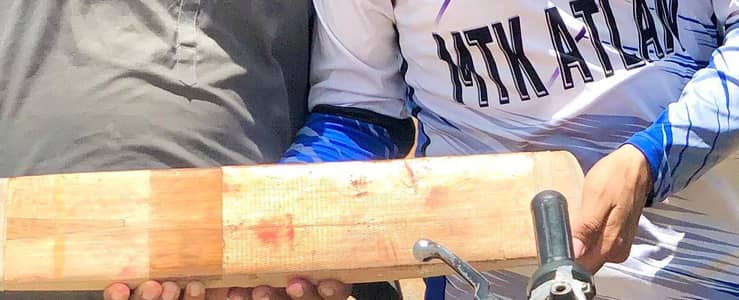 cricket bat