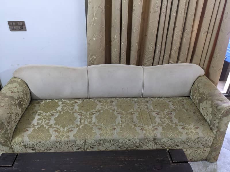 Sofa set 0