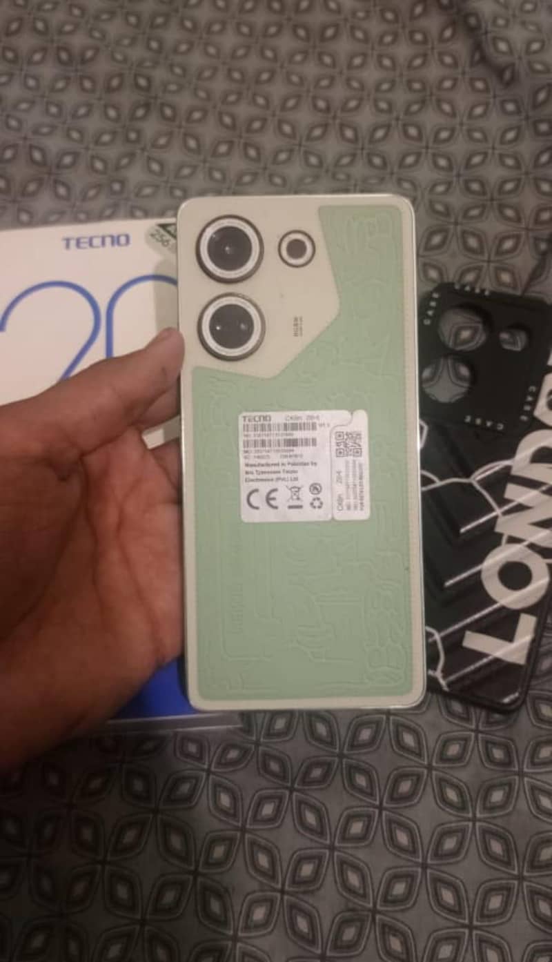 Tecno camon 20 4