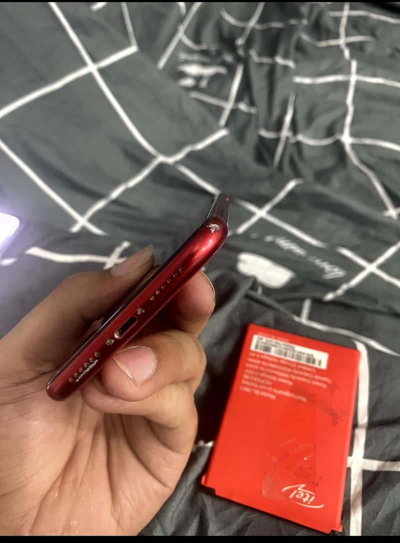 Apple iPhone 11 1