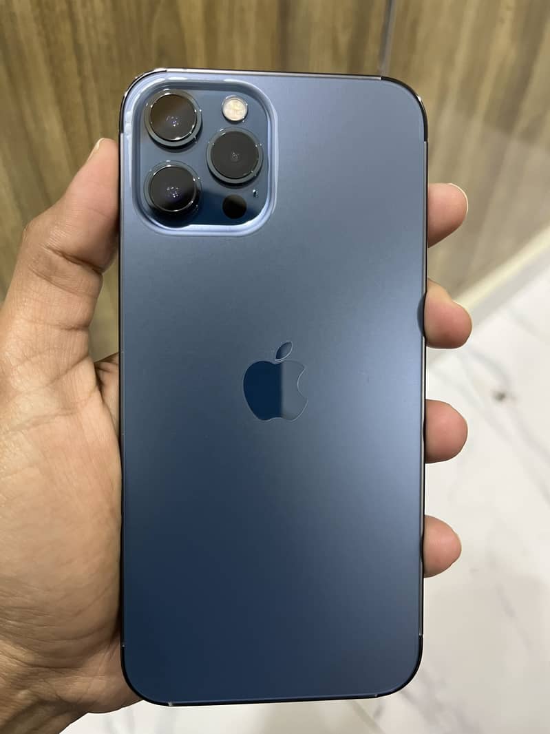 iPhone 12 pro max 0