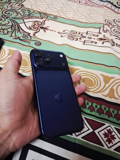 17 pro max 256 gb