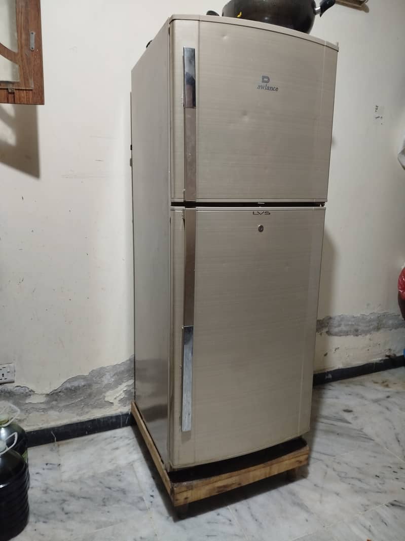 Refrigerator 0