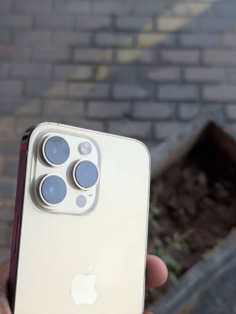 iPhone 14 pro max PTA 0
