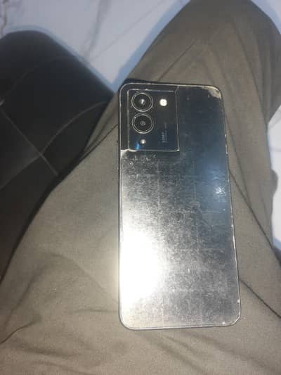 infinix note  12 G96 pannel broken  price negotiable