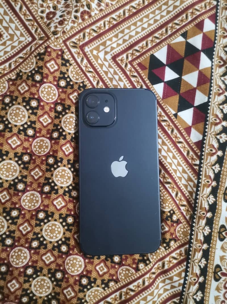 Iphone 12 4