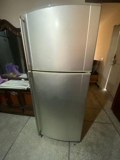 Dawlance Full Size Refrigerator