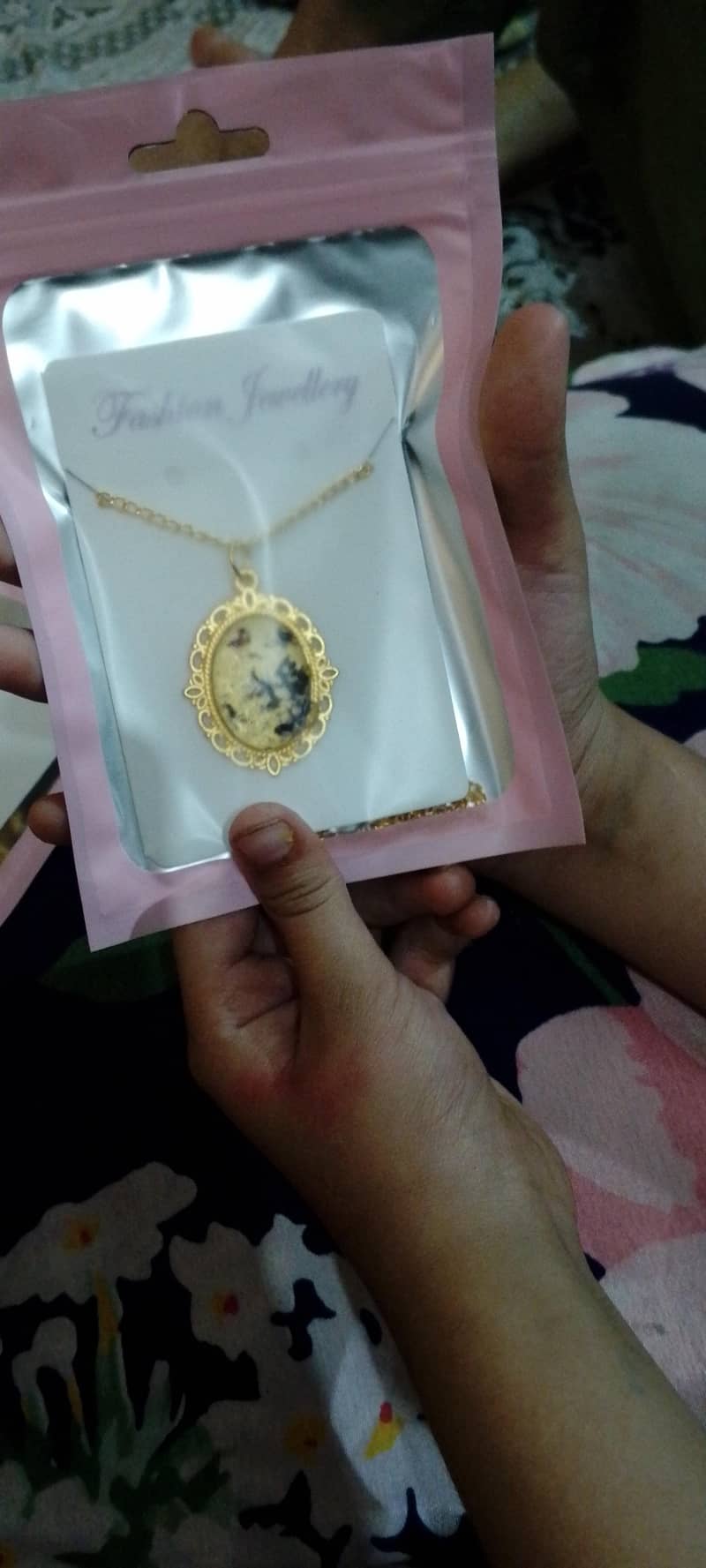 risen lockets 11