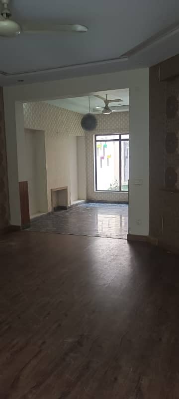 12 Marla full house in Johar town