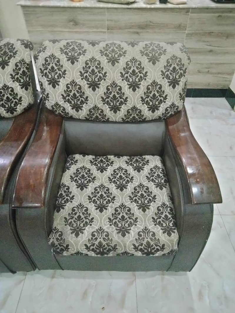 Sofa Set. 2