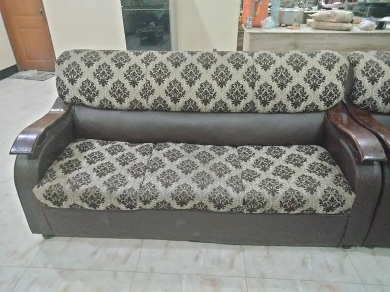 Sofa Set. 3