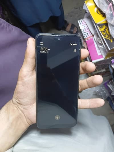 infinix hot 12 phone hai use Hai condition bhi axhi ha
