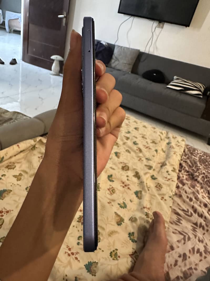 Mobile 1