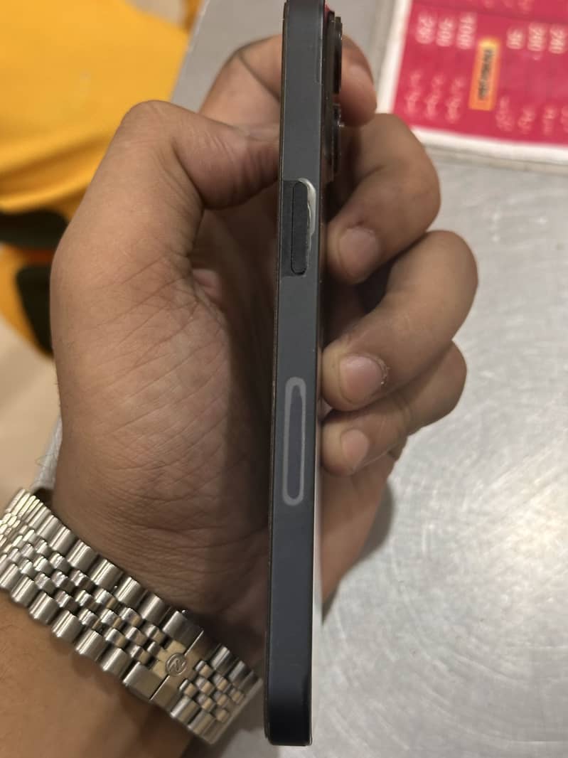 Apple iPhone 14 0