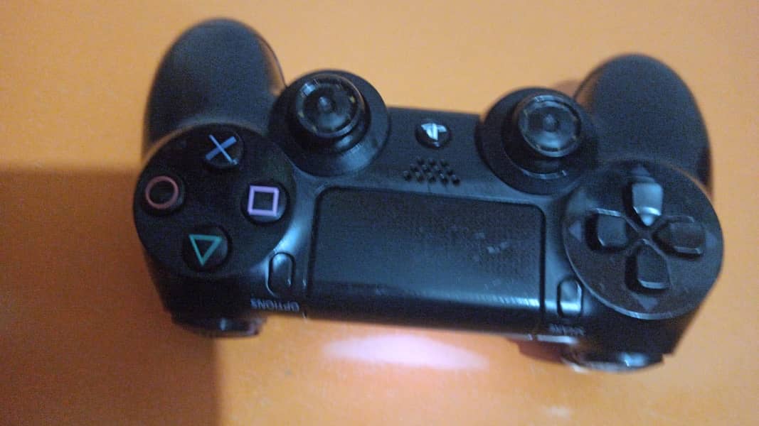 PS4 original controller 0