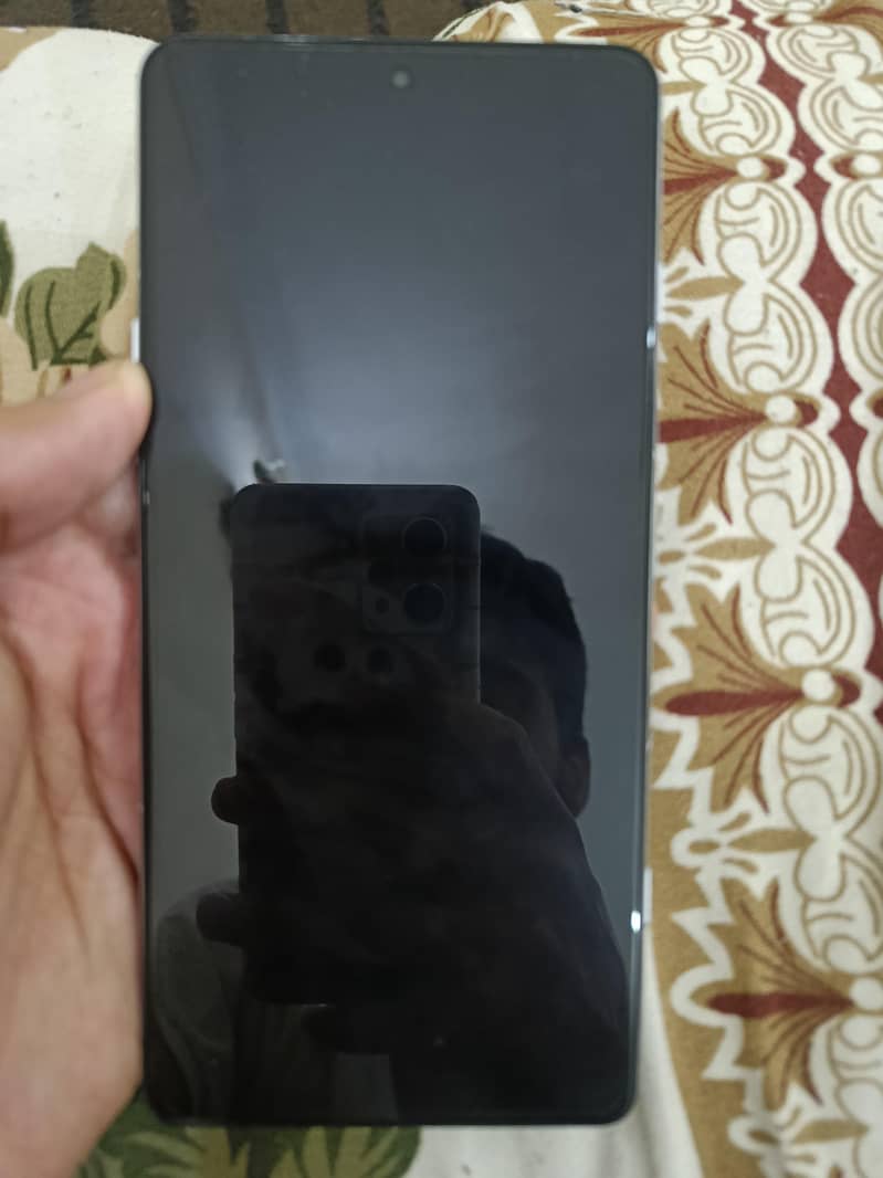 Redmi K40 1
