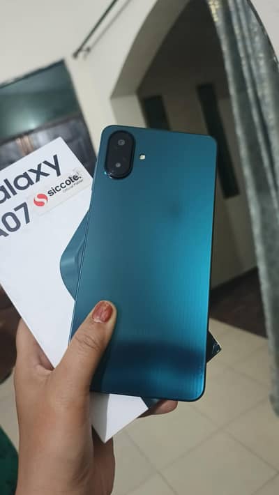 Samsung a07 with box 64.4