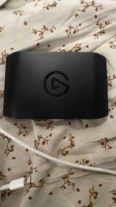 Elgato hd60x 4k streaming amd recording device with original accessory