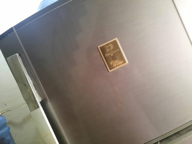 dawlance fridge 1